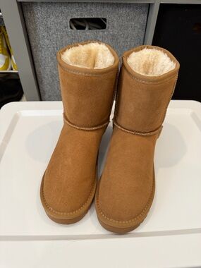 Women's Classic Shearling-Lined Winter Boots - Chestnut